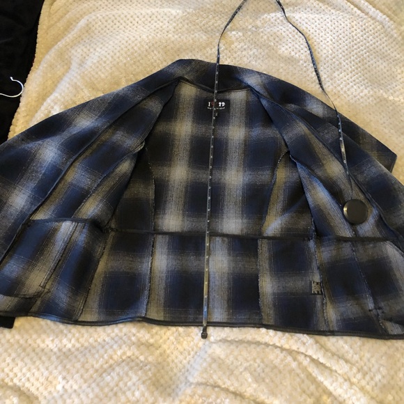 Navy Blue and Gray Sweater Jacket - Picture 11 of 13